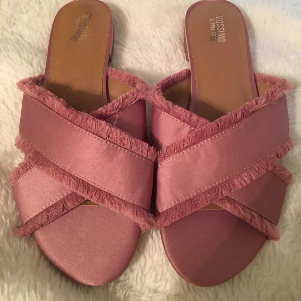 Mossino Mauve‎ Satin Fringe Slide on Sandals, Size 8.5